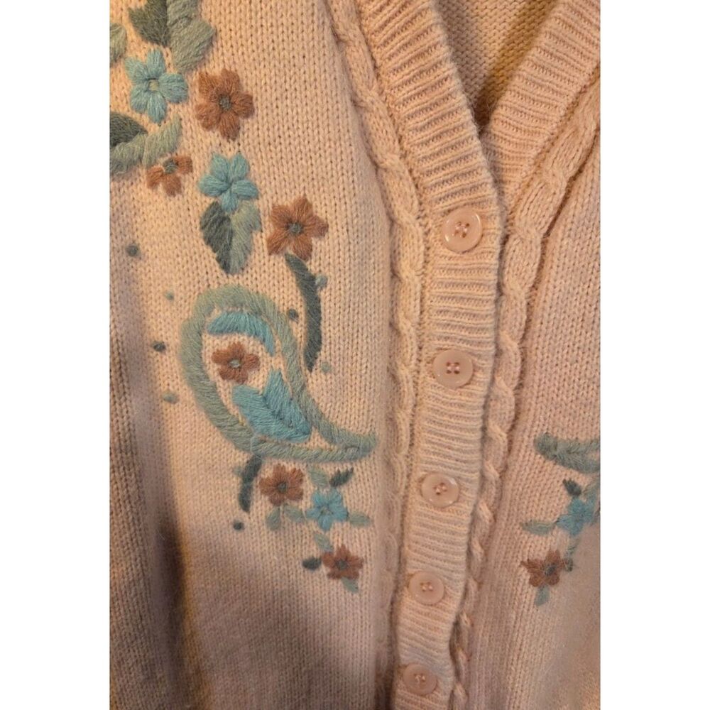 Vintage Alfred Dunner Floral Cardigan | Pastel Embroidered Knit | Size M - Picture 2 of 5